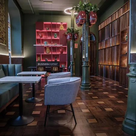 阿巴桑坦德酒店 3*