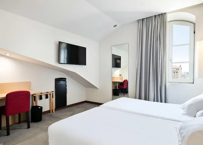 阿巴桑坦德酒店 3*