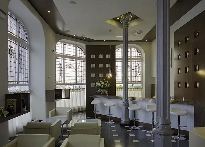 阿巴桑坦德酒店 3*